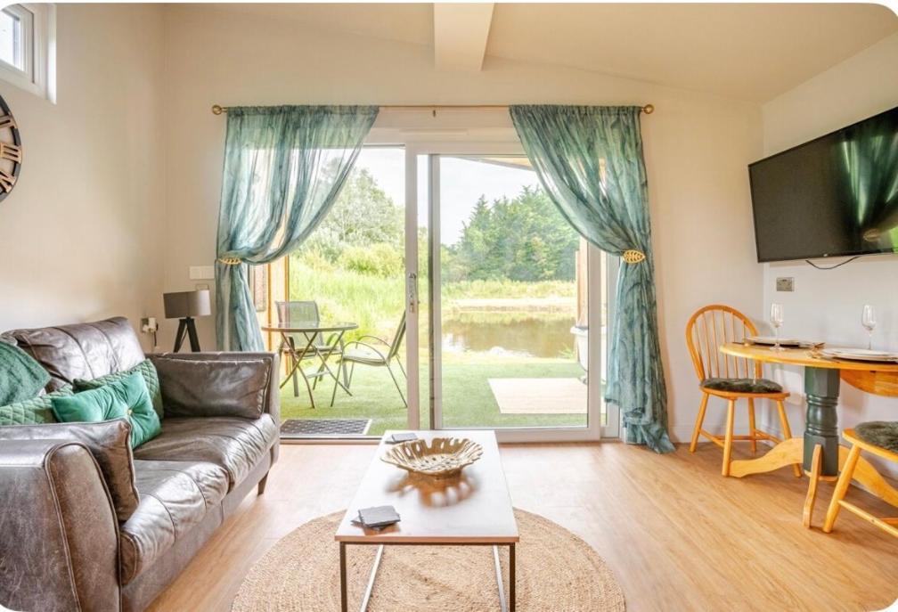 Reeds Retreat Villa แอชฟอร์ด ภายนอก รูปภาพ